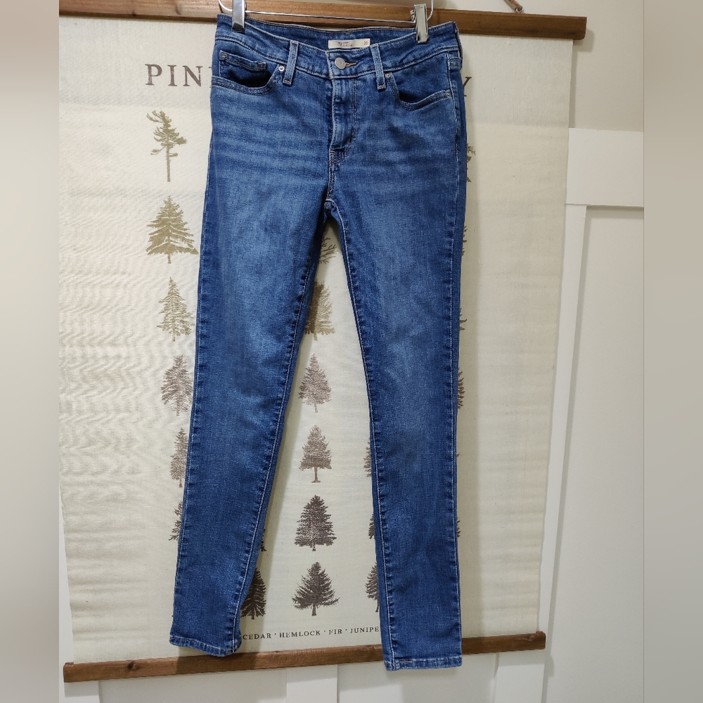 Levi's 711 Skinny Jeans - 26